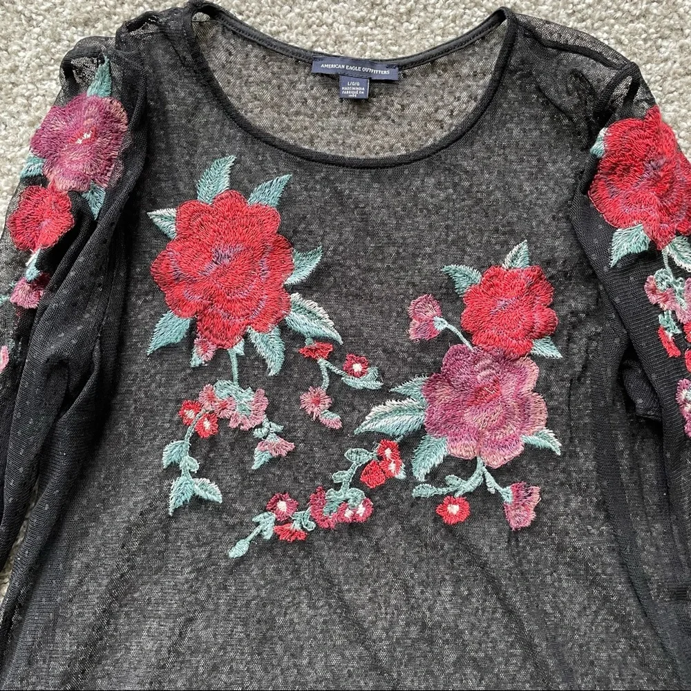 Floral Mesh Top - Picture 3 of 4
